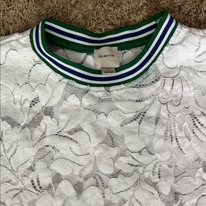 Maeve Floral Lace Top with Green and Blue Trim collar. Size large